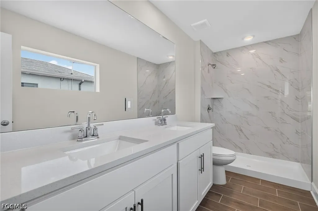 1106 NW 8th Place Cape Coral FL 33993