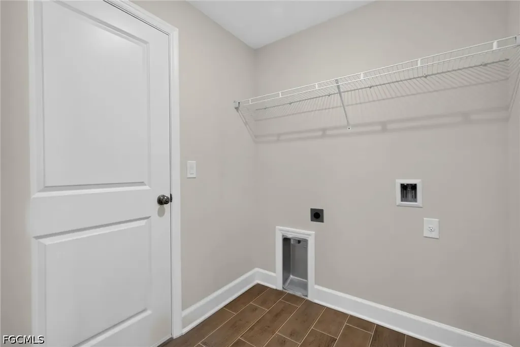 1106 NW 8th Place Cape Coral FL 33993