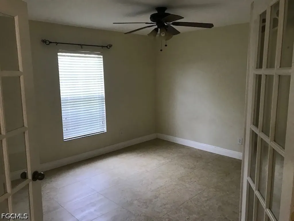 2122 NE 14th Avenue Cape Coral FL 33909