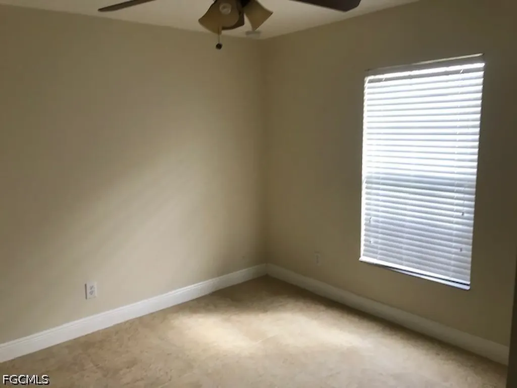 2122 NE 14th Avenue Cape Coral FL 33909