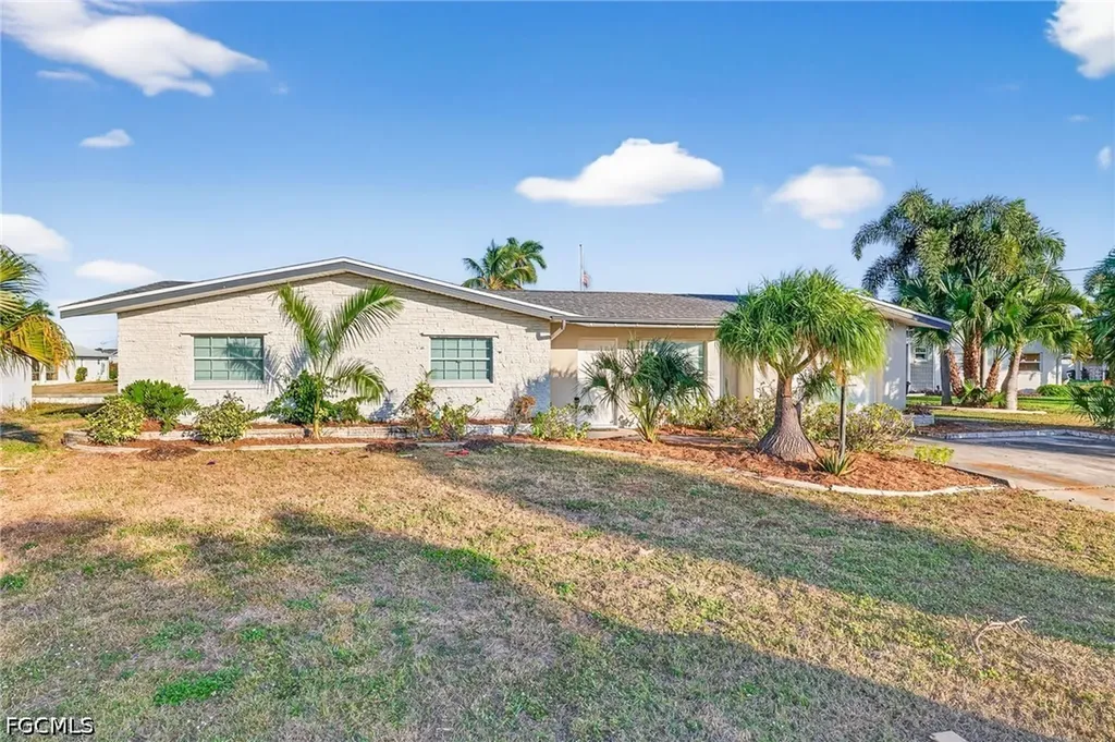 4312 S Atlantic Circle North Fort Myers FL 33903