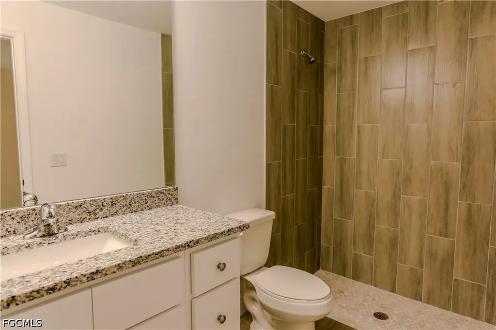 915 Graystone Avenue Lehigh Acres FL 33974