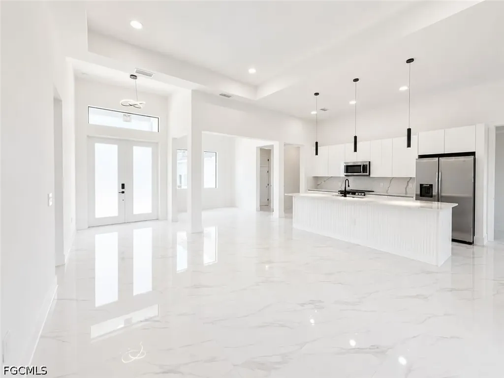 1403 NE 19th Terrace Cape Coral FL 33909