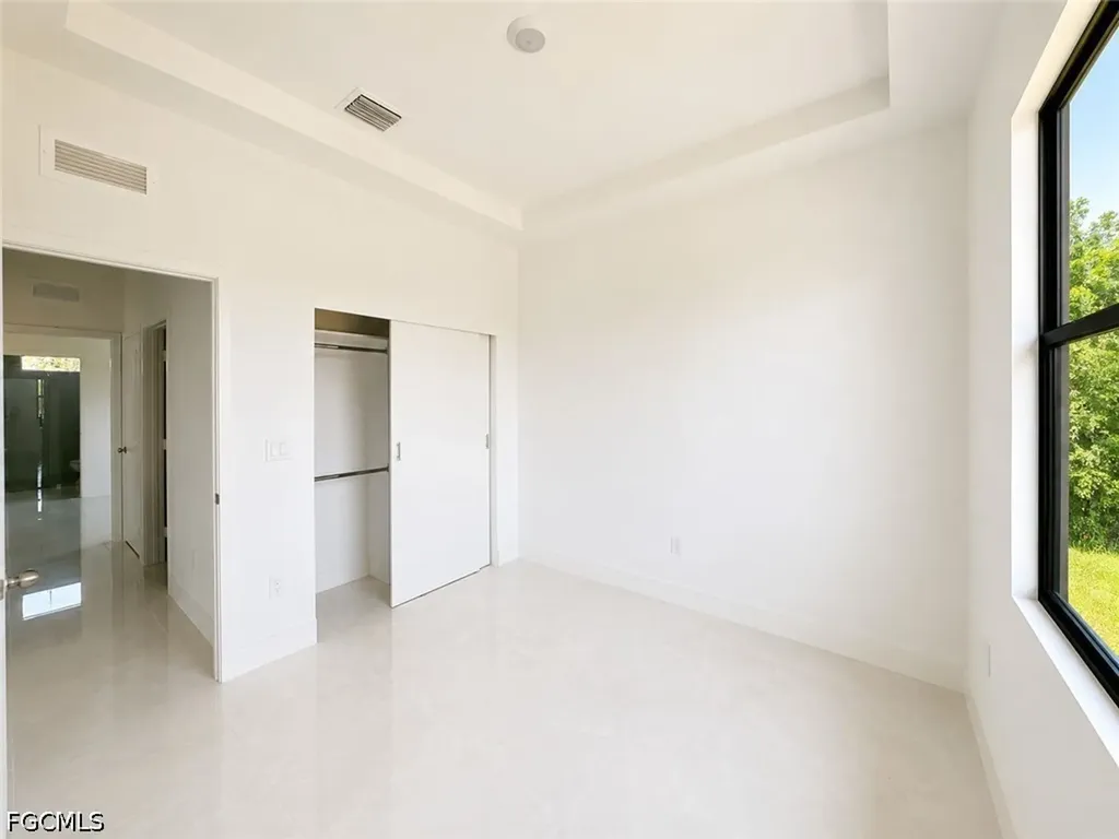 8034 Life Circle Labelle FL 33935