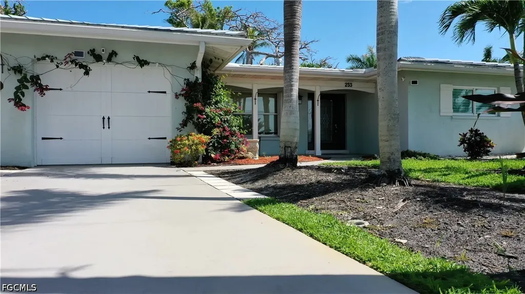 253 Bayshore Drive Cape Coral FL 33904