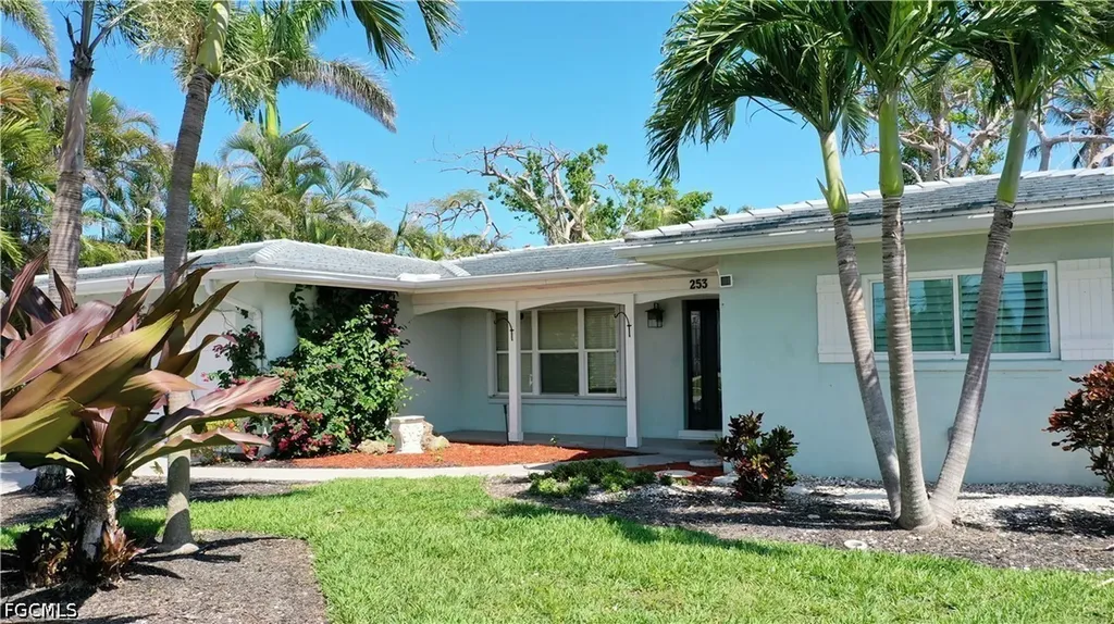 253 Bayshore Drive Cape Coral FL 33904