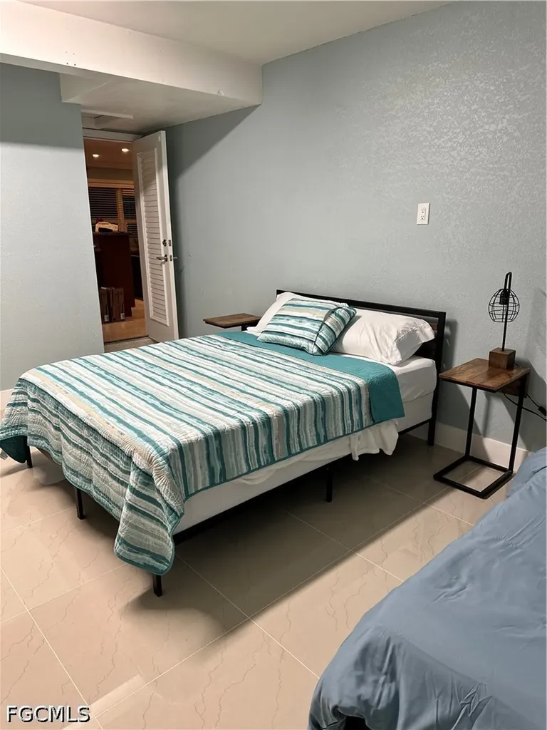 253 Bayshore Drive Cape Coral FL 33904