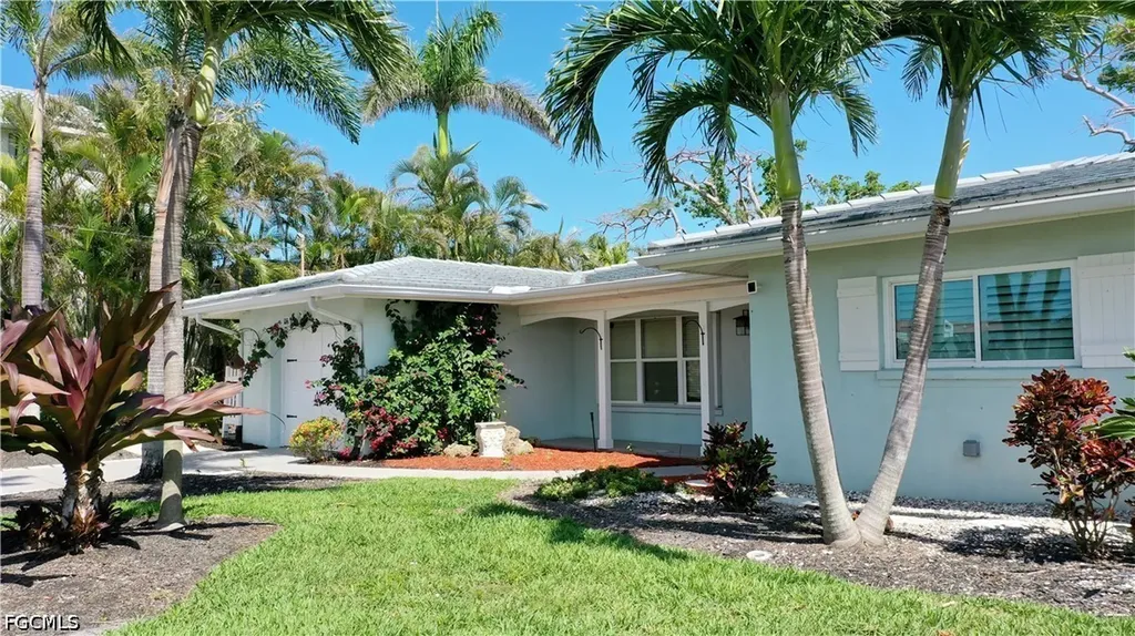 253 Bayshore Drive Cape Coral FL 33904