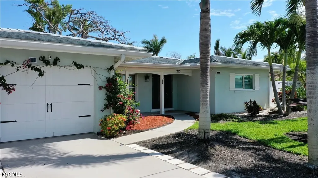 253 Bayshore Drive Cape Coral FL 33904