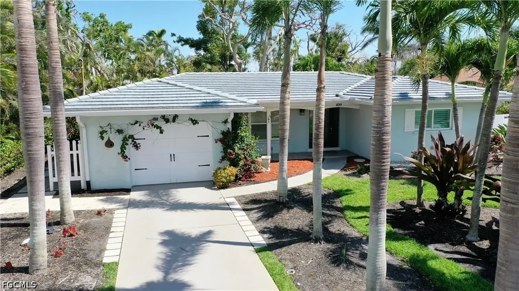 253 Bayshore Drive Cape Coral FL 33904