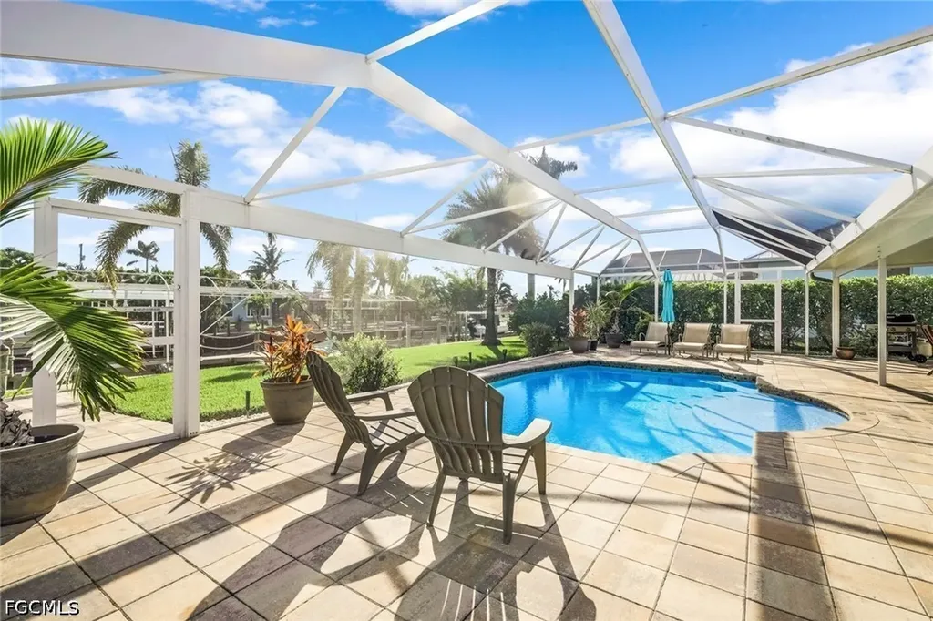 5205 SW 3rd Avenue Cape Coral FL 33914