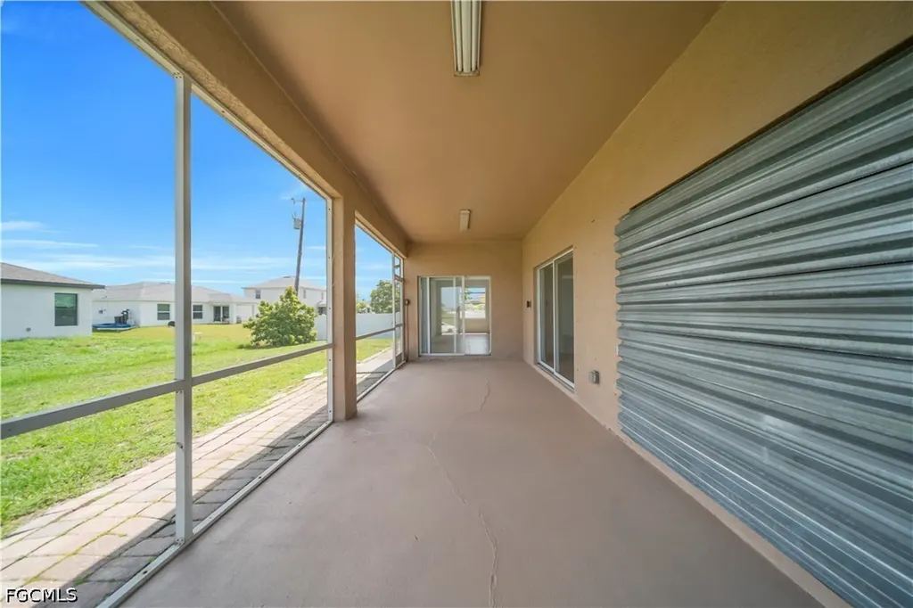 21 Kismet Parkway E Cape Coral FL 33909