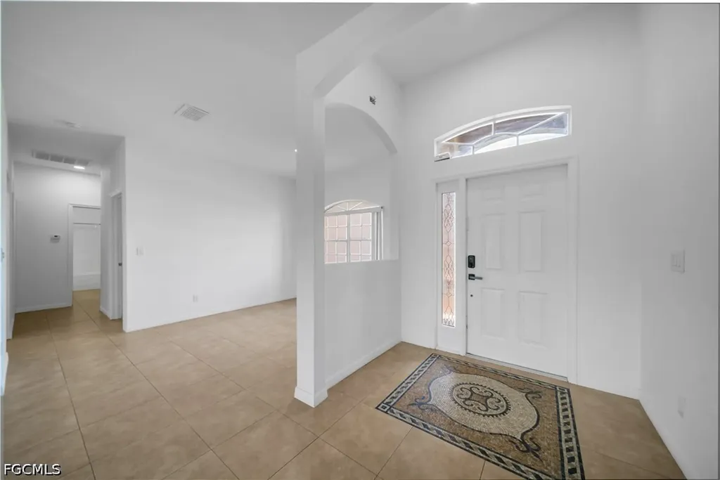 21 Kismet Parkway E Cape Coral FL 33909
