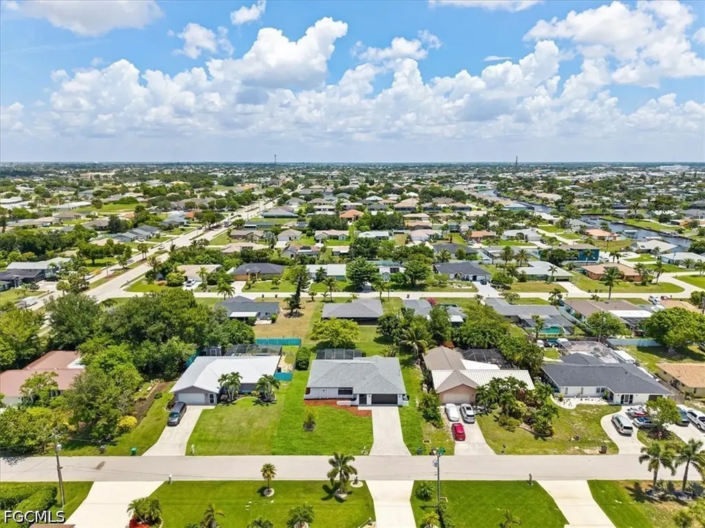 911 SE 16th Terrace Cape Coral FL 33990
