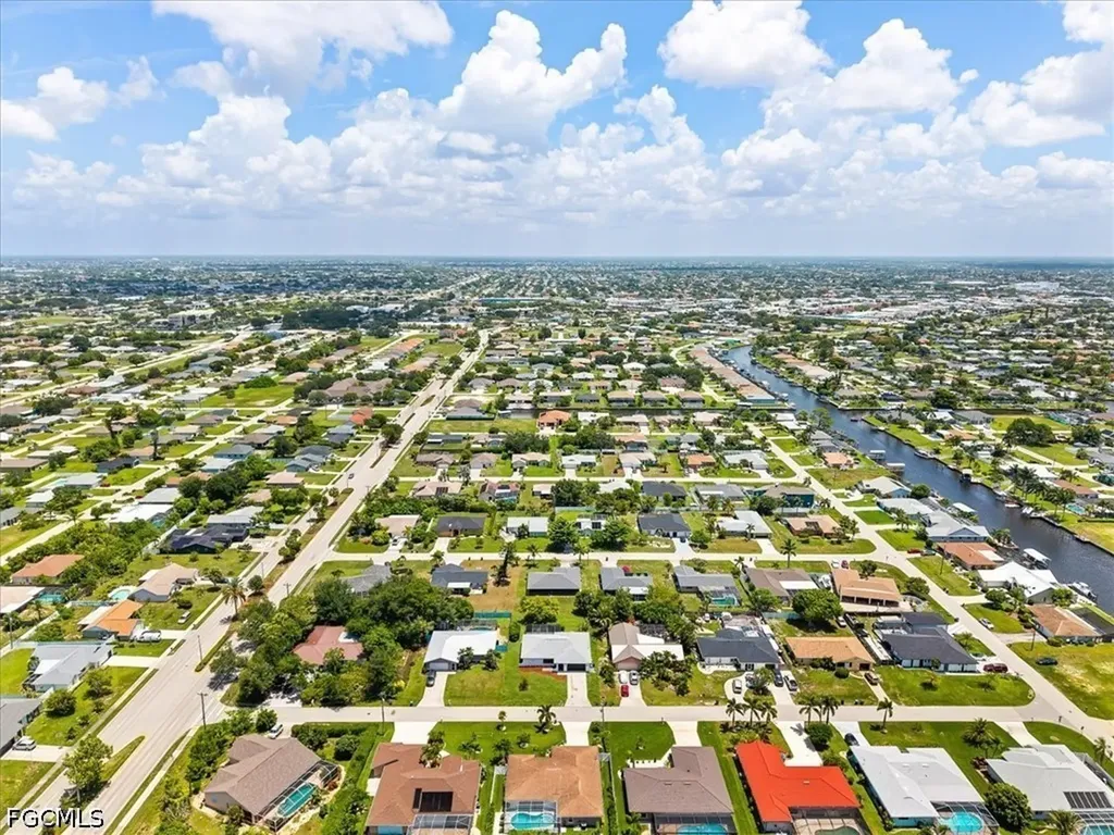 911 SE 16th Terrace Cape Coral FL 33990