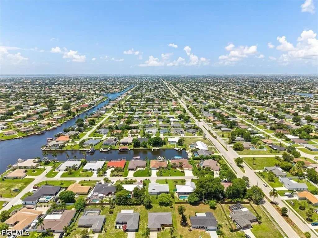 911 SE 16th Terrace Cape Coral FL 33990