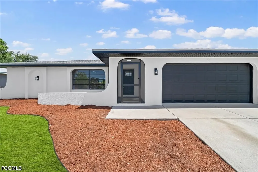 911 SE 16th Terrace Cape Coral FL 33990