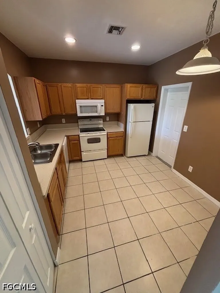 17524 Cherry Ridge Lane Fort Myers FL 33967
