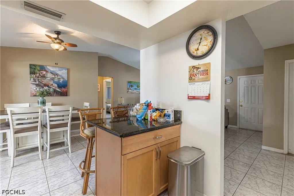 1112 SE 13th Place Cape Coral FL 33990
