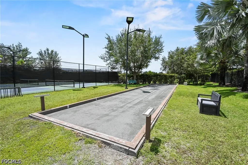2353 Anguilla Drive Naples FL 34120