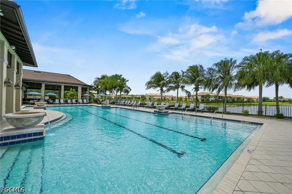 2353 Anguilla Drive Naples FL 34120