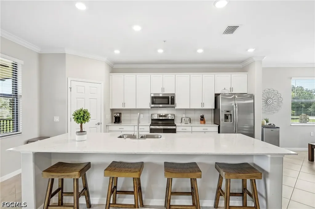 2353 Anguilla Drive Naples FL 34120