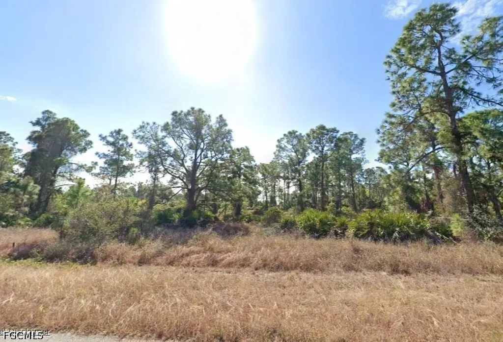 1056 Grove Street E Lehigh Acres FL 33974