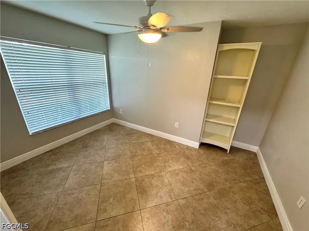 3829 SW 17th Place Cape Coral FL 33914