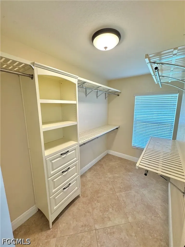 3829 SW 17th Place Cape Coral FL 33914