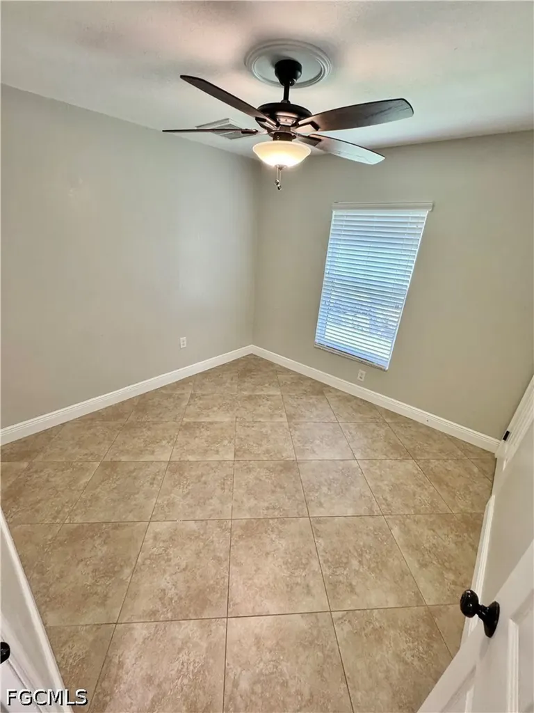 3829 SW 17th Place Cape Coral FL 33914