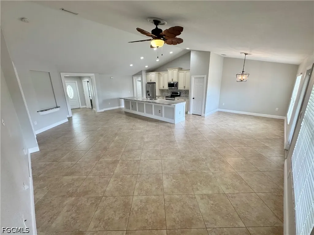 3829 SW 17th Place Cape Coral FL 33914