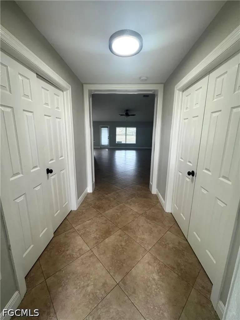 3829 SW 17th Place Cape Coral FL 33914