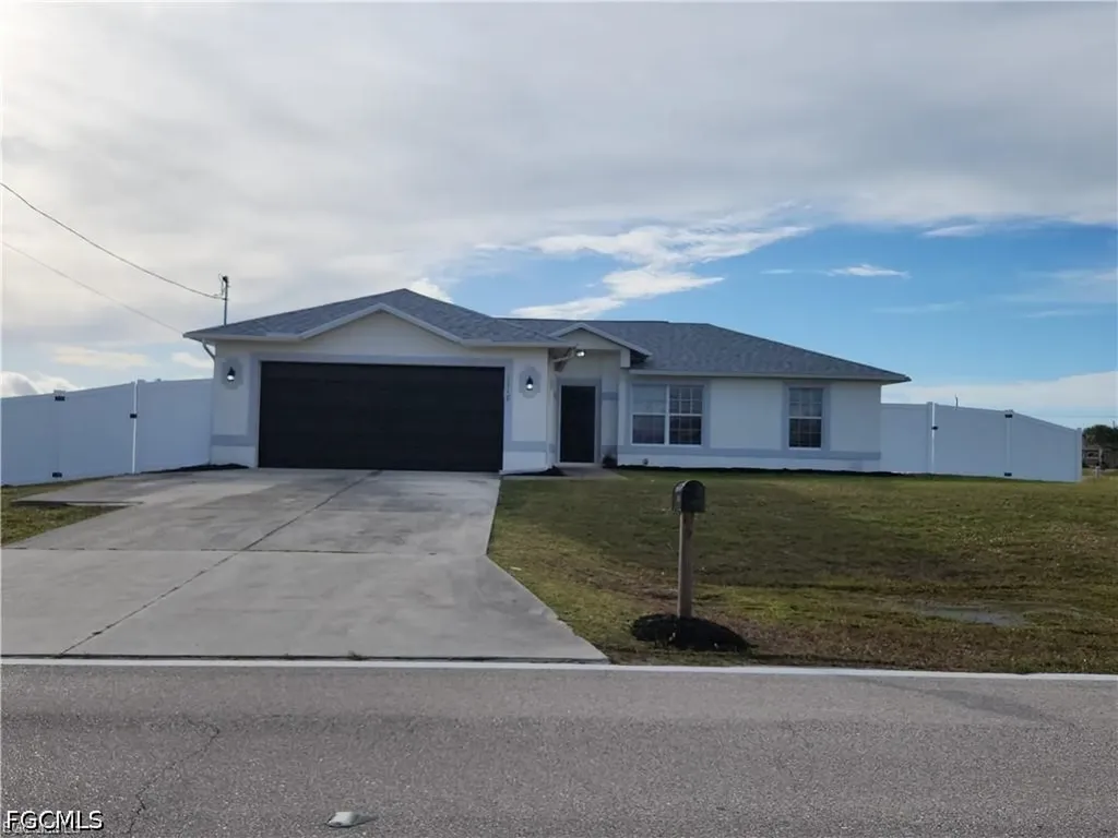 1118 Nelson Road N Cape Coral FL 33993