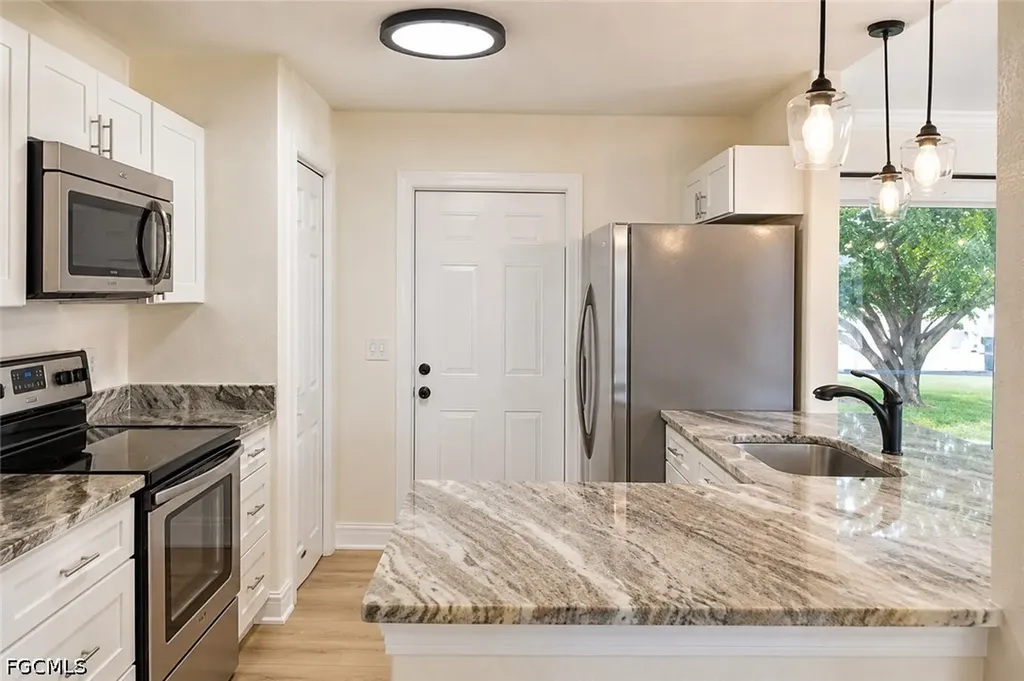 1118 Nelson Road N Cape Coral FL 33993