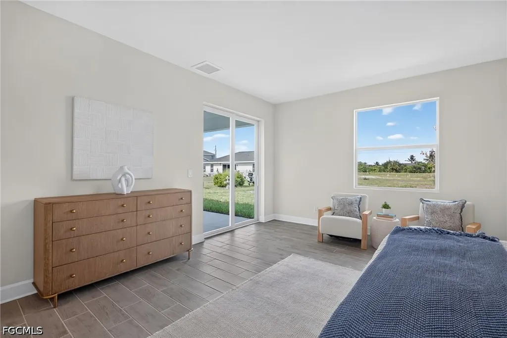 536 NW 18th Avenue Cape Coral FL 33993