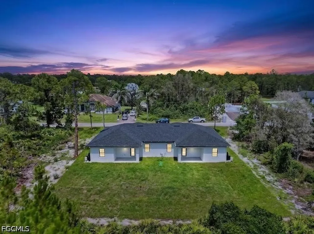 928-930 Hepburn Avenue Lehigh Acres FL 33974