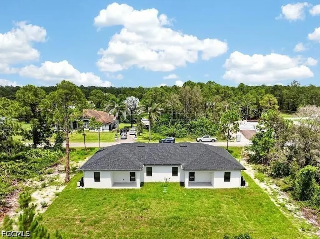 928-930 Hepburn Avenue Lehigh Acres FL 33974