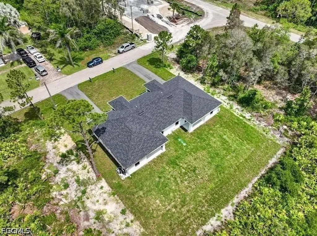 928-930 Hepburn Avenue Lehigh Acres FL 33974