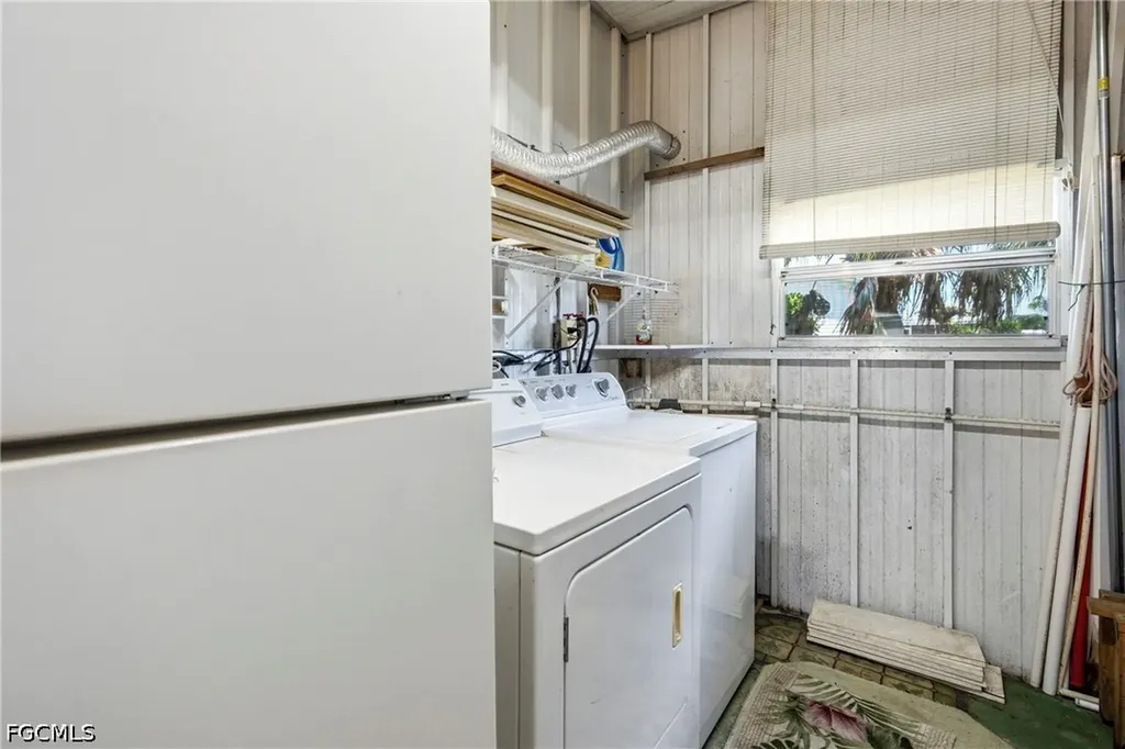 513 Timber Lane S North Fort Myers FL 33917