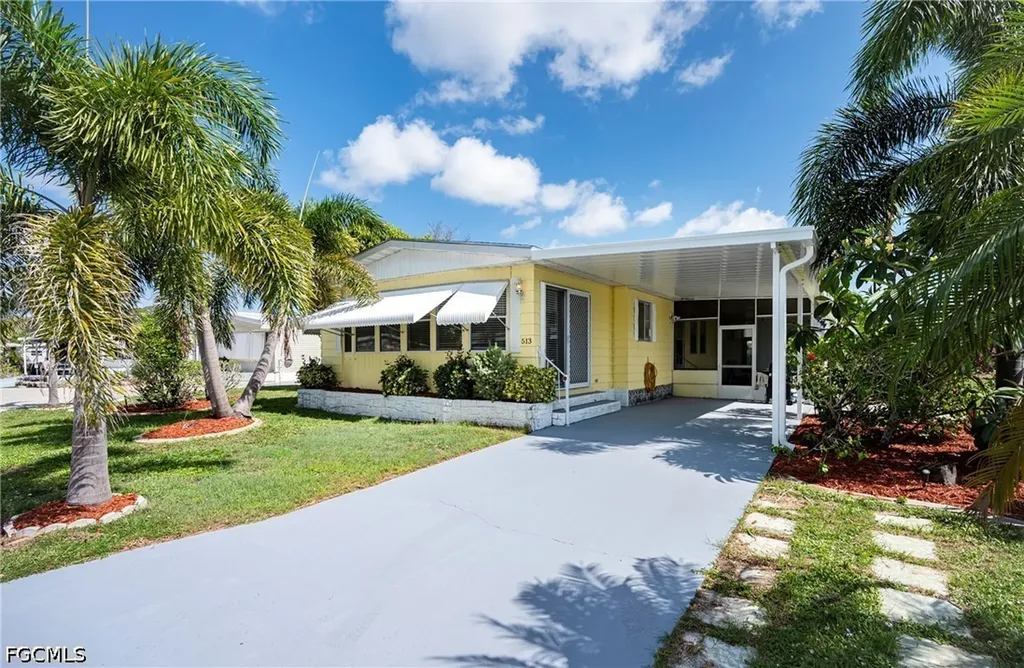 513 Timber Lane S North Fort Myers FL 33917