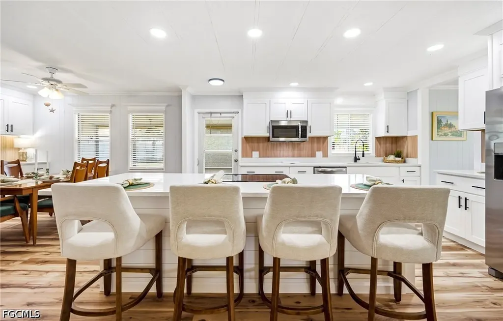 513 Timber Lane S North Fort Myers FL 33917