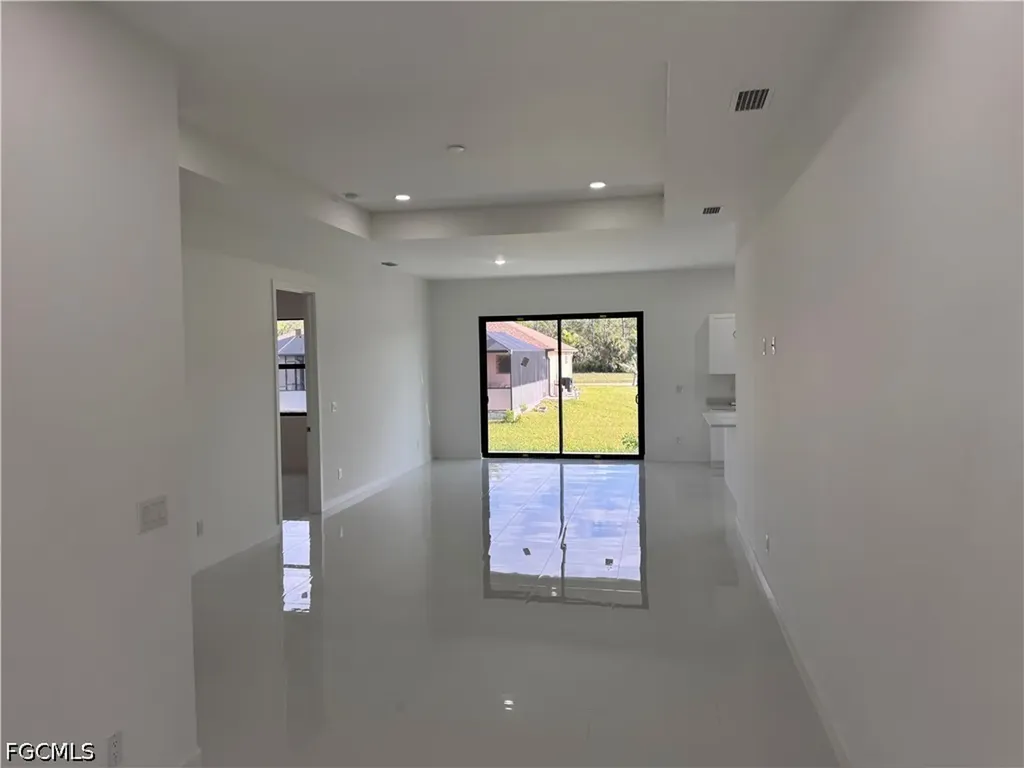 4121 NW 22nd Street Cape Coral FL 33993