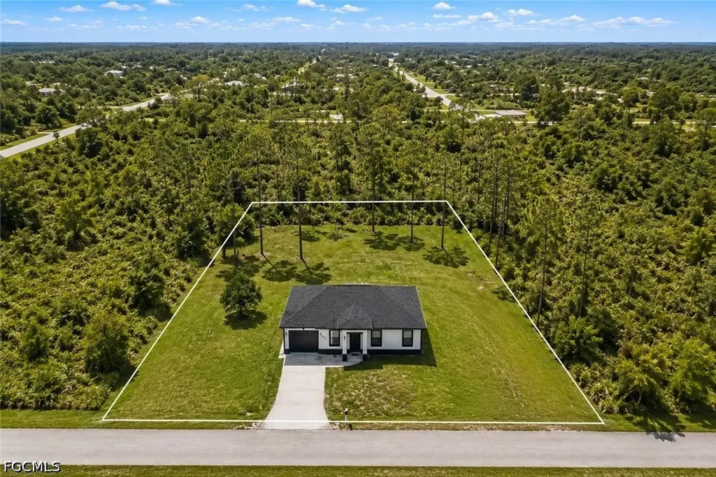 1307 Monroe Avenue Lehigh Acres FL 33972