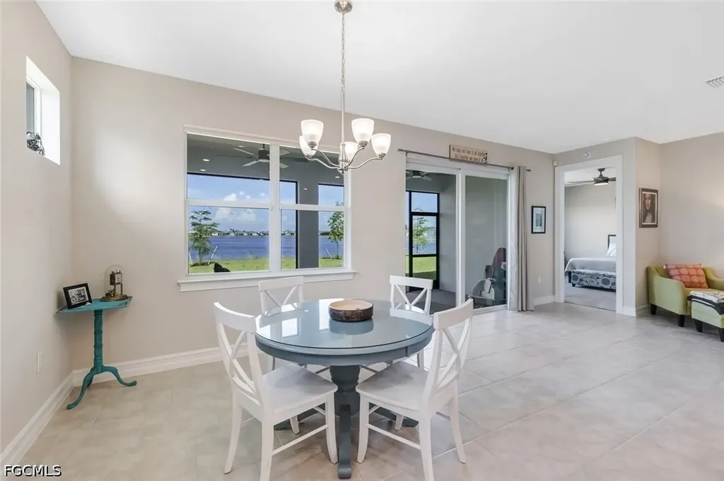 451 Spring Hill Lake Loop Cape Coral FL 33993