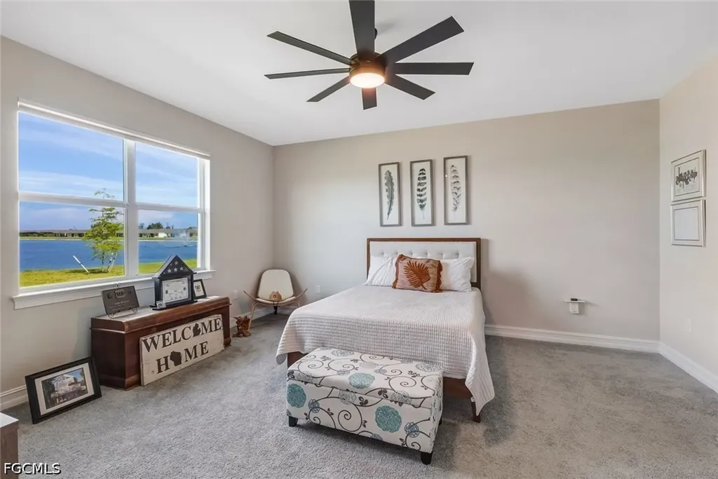 451 Spring Hill Lake Loop Cape Coral FL 33993