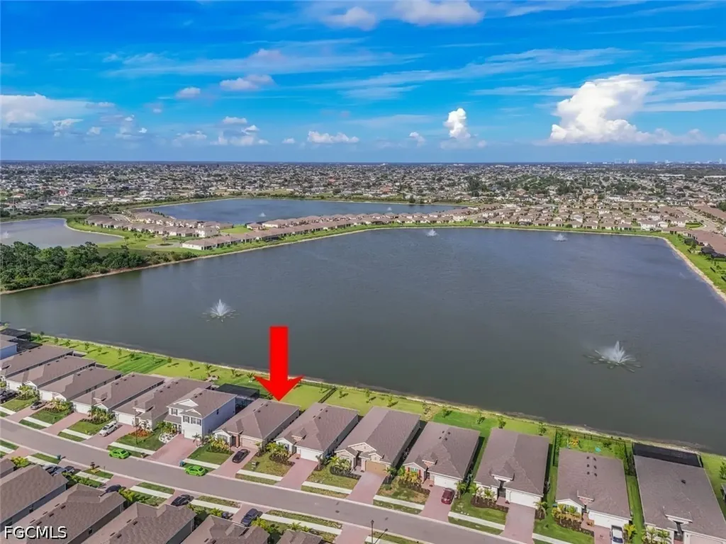 451 Spring Hill Lake Loop Cape Coral FL 33993