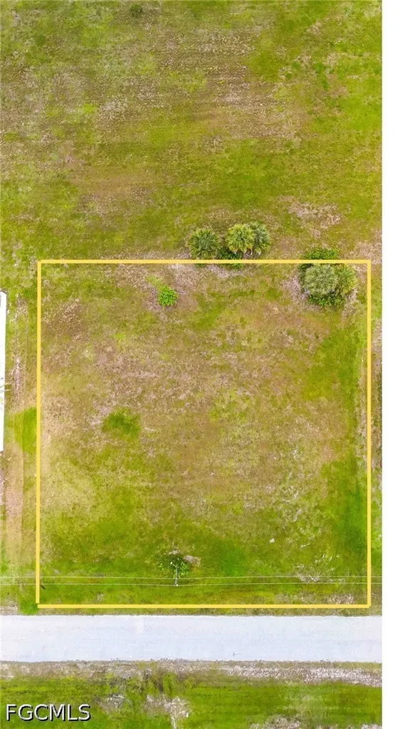 819 NW 24th Place Cape Coral FL 33993