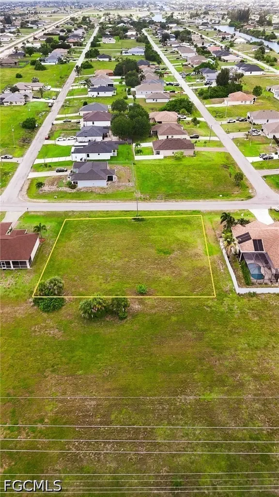 819 NW 24th Place Cape Coral FL 33993