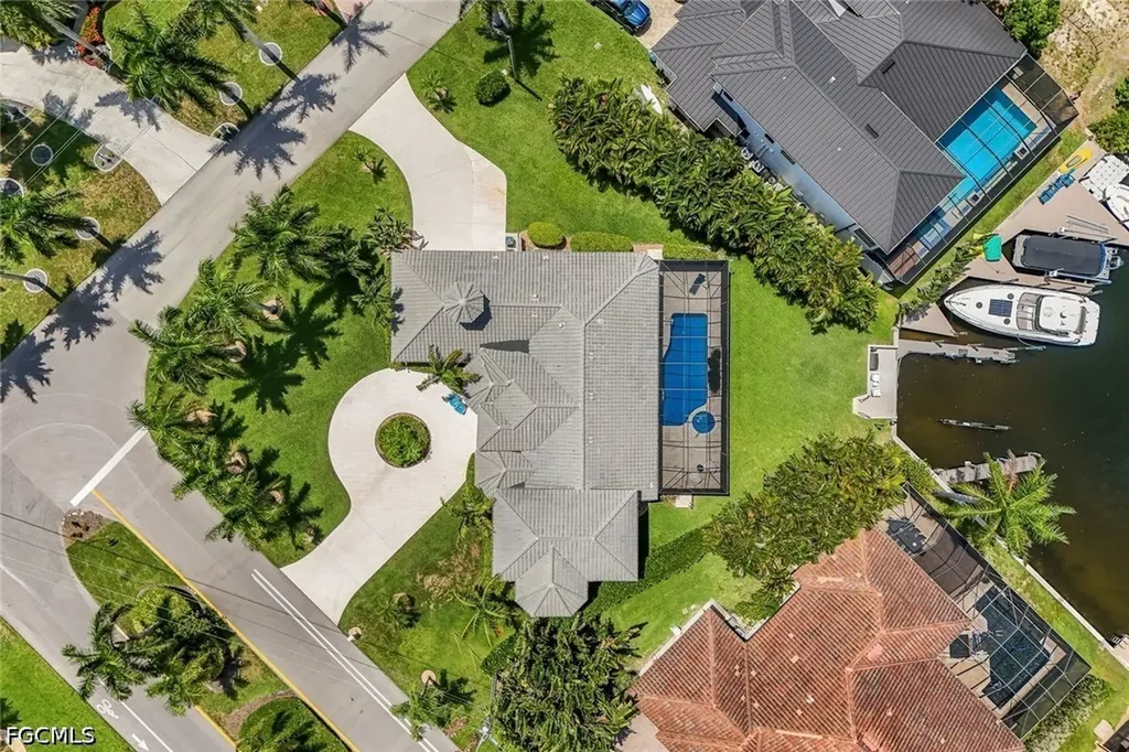 2819 El Dorado Parkway W Cape Coral FL 33914