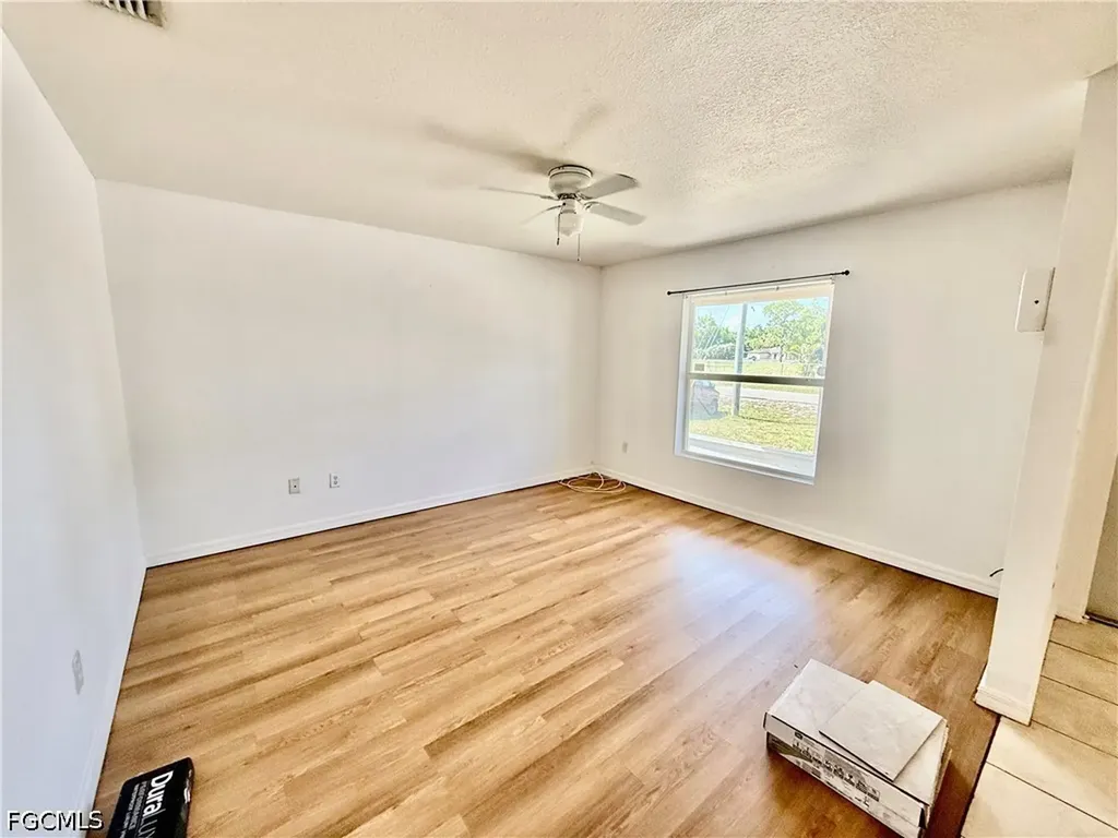 4718/4720 Golfview Boulevard Lehigh Acres FL 33973